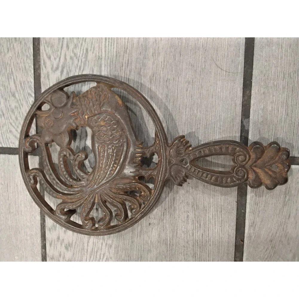 Wilton vintage cast